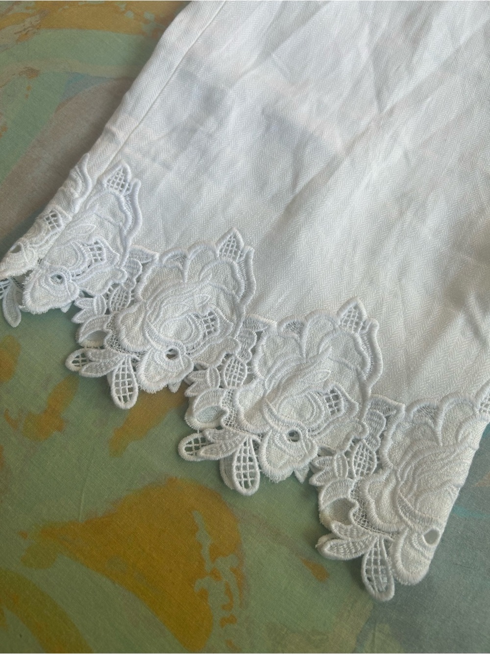 Talbots • 100% Linen White Lace Trim Trousers NWT